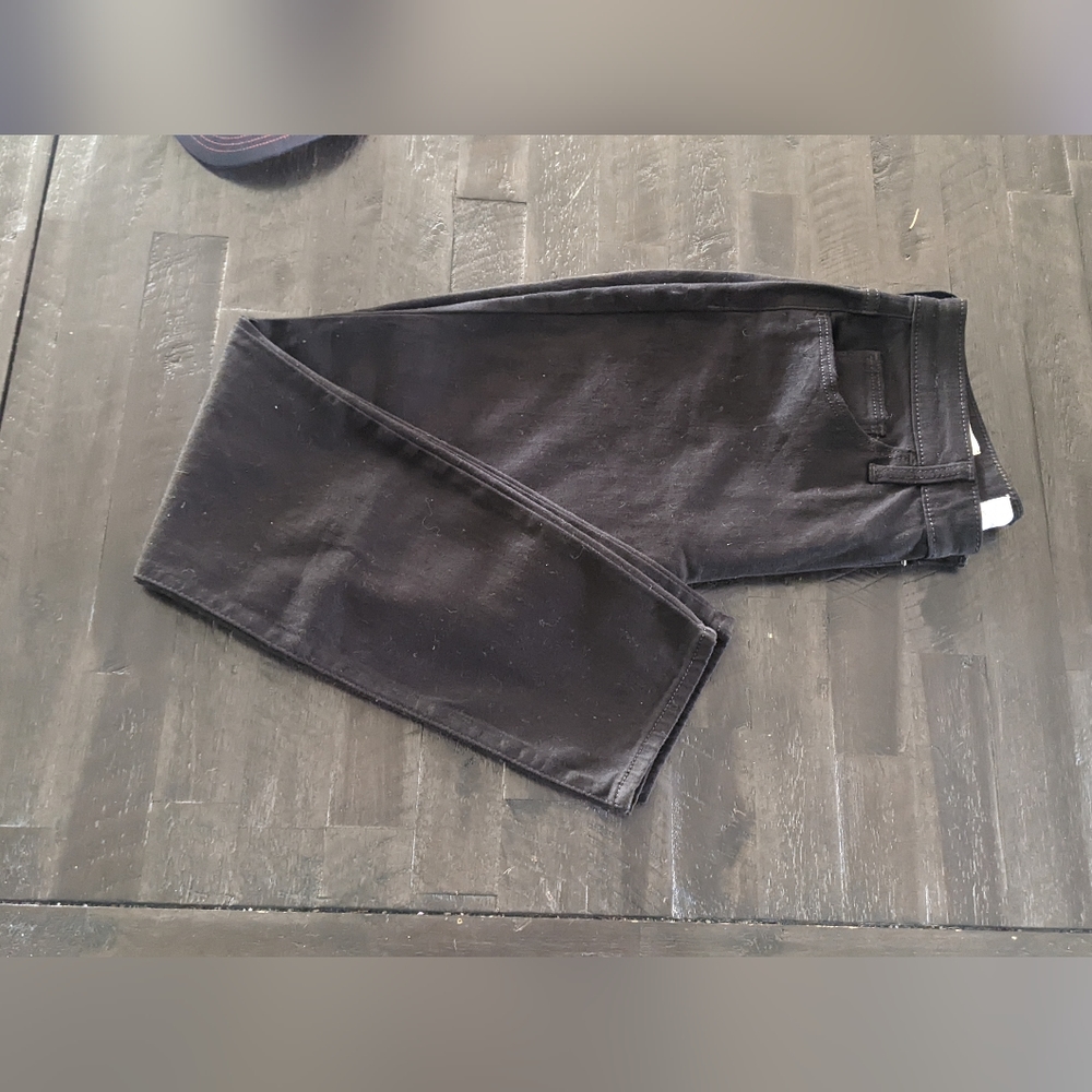 Size 10 Universal Thread black high rise skinny fit jeans